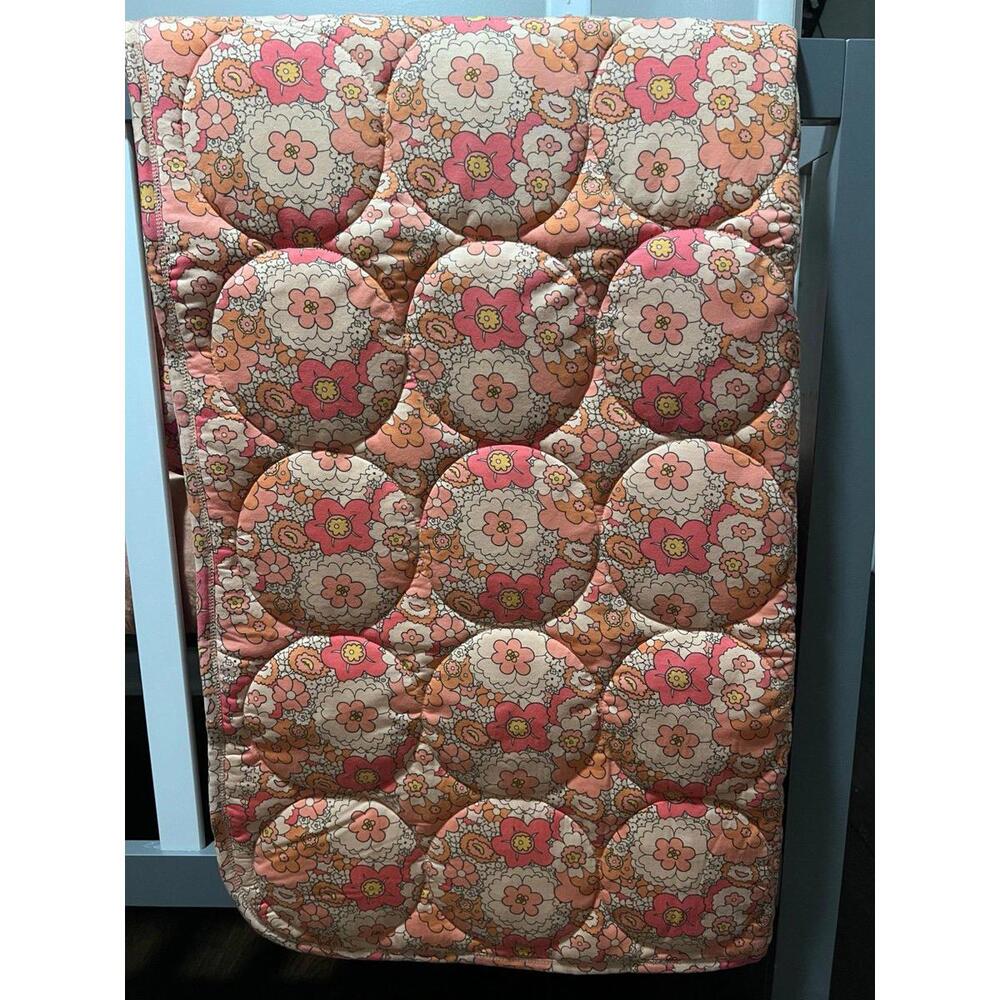 Kate Quinn Mod Burst quilt